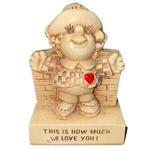 Vintage‎ Paula 1969 Statuette This Is How Much I Love You Russ Berrie W-127